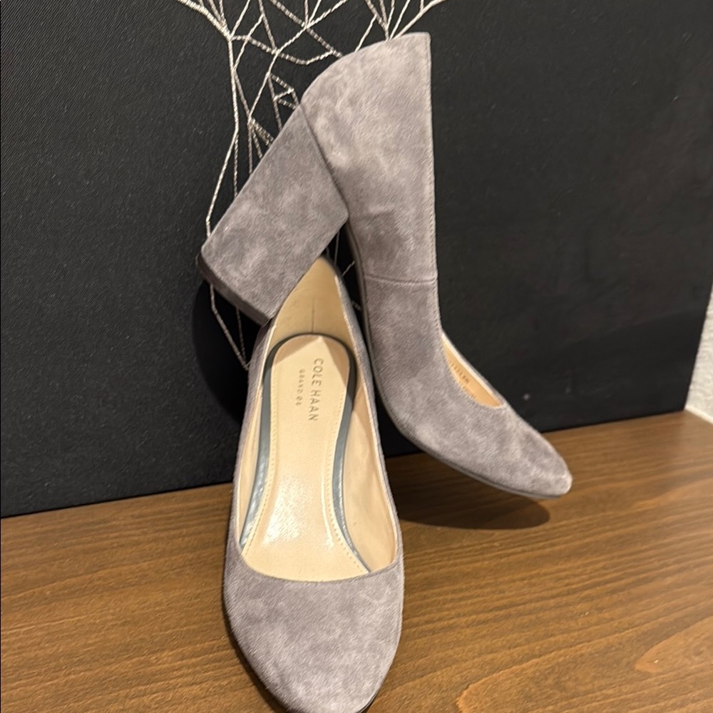 EUC: Cole Haan Suede Gray Block Heel Pumps